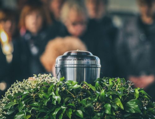 Comment personnaliser une cérémonie funéraire pour qu’elle reflète la vie du défunt?